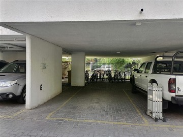 Estacionamiento en venta en Pedro de Valdivia/ Bilbao, Providencia