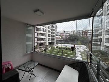 Departamento en arriendo mensual en A pasos del hospital de carabineros, Ñuñoa - 2 dormitorios, 2 baños