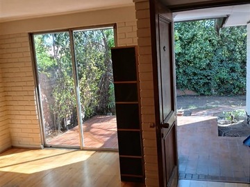 Casa en arriendo mensual en Padre Hurtado Sur / Portal La Reina / Ayquina, Las Condes - 3 dormitorios, 2 baños