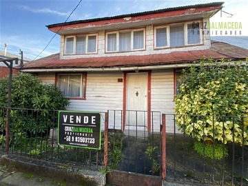 Casa en venta en Casa Sector 18 de Sept. a pasos de Egaña, Puerto Montt - 4 dormitorios, 1 baño