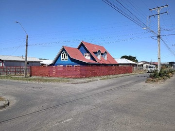 Casa en venta en Casa Grande de Esquina en Puerto Saavedra (167989), Saavedra - 8 dormitorios, 3 baños