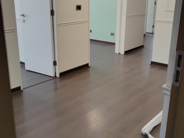 Oficina en arriendo mensual en Estoril, Las Condes - 5 dormitorios, 2 baños