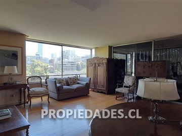 Departamento en venta en Metro Los Leones / Traiguén, Providencia - 2 dormitorios, 3 baños