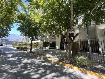 Departamento en venta en Nuncio Laghi / Metro Plaza Egaña, Ñuñoa - 2 dormitorios, 2 baños
