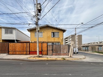 Casa en venta en Casa Esquina en Venta en Villa Talinay, Coquimbo. - 3 dormitorios, 2 baños