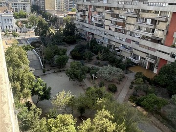 Departamento en venta en República / Blanco Encalada, Santiago - 3 dormitorios, 1 baño