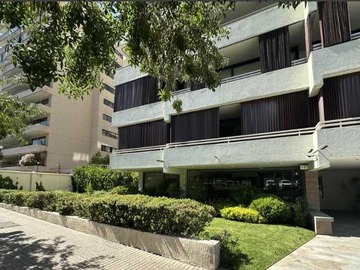 Departamento en venta en Amplio Depto con Excelente Conectividad (132938), Las Condes - 4 dormitorios, 4 baños