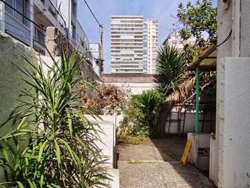 Casa en venta en Casa uso comercial a pasos del Casino (173402), Viña del Mar - 8 dormitorios, 4 baños