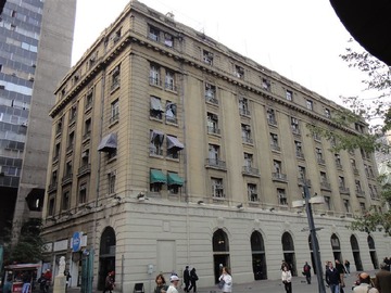Oficina en arriendo mensual en Plaza de Armas, Santiago - 10 dormitorios, 8 baños