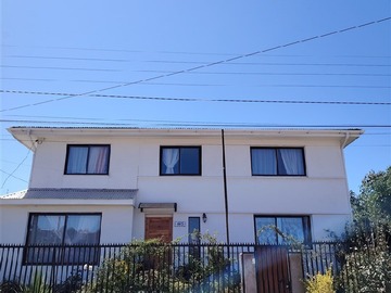 Casa en arriendo mensual en Augusto D'halmar, Villa Independencia, Viña del Mar - 4 dormitorios, 3 baños