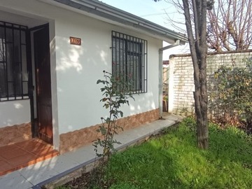 Arriendo Mensual / Casa / Parral
