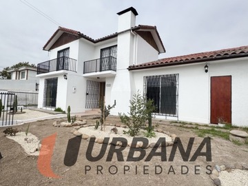 Casa en arriendo mensual en ¡espaciosa casa en excelente ubicación!, La Serena - 10 dormitorios, 3 baños