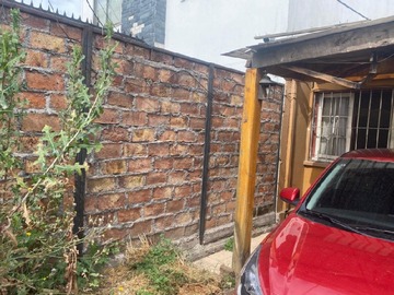 Casa en venta en Iquique / general freire, La Cisterna - 2 dormitorios, 1 baño