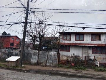 Casa en venta en Galvarino Riveros, Castro - 4 dormitorios, 1 baño