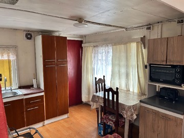 Casa en venta en Los Avellanos 2141, Río Bueno, Región de Los Ríos 5240000, Chile, Río Bueno - 2 dormitorios, 1 baño