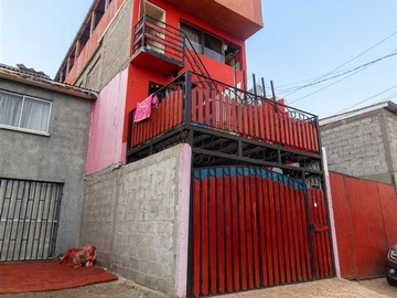 Casa en venta en pasaje mamalluca,pasaje los ñandues, Antofagasta - 5 dormitorios, 4 baños