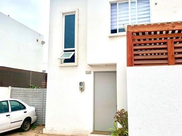 Venta / Casa / La Serena