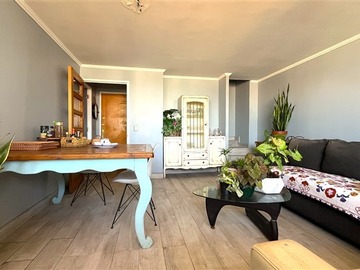 Departamento en venta en Duplex de 2 dormitorios y 2 baños con exquisita terraza privada de 30 mt2 aprox., Las Condes - 2 dormitorios, 2 baños