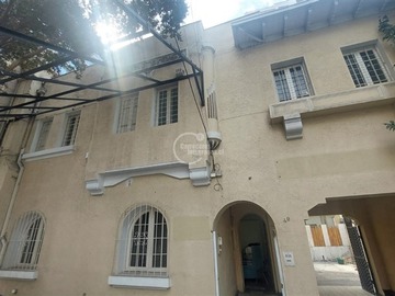 Oficina en venta en Metro Manuel Montt, Providencia - 10 dormitorios, 4 baños