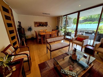 Departamento en venta en Departamento en 1° piso con acceso a jardín (169045), Las Condes - 4 dormitorios, 4 baños