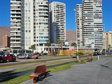 Departamento en arriendo mensual en Avenida Arturo Prat chacón 1670, Iquique - 1 dormitorio, 1 baño