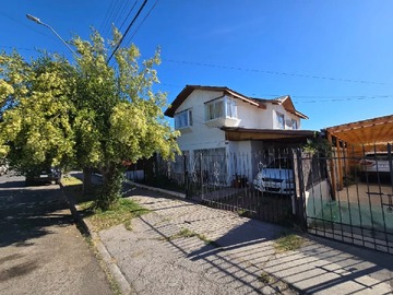 Casa en venta en Juana Canales 300, Talagante - 4 dormitorios, 2 baños