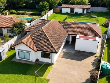 Casa en arriendo mensual en villa esmeralda sur, Talca - 6 dormitorios, 4 baños