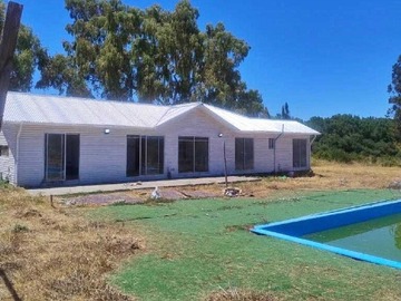 Casa en venta en Casa 4 dormitorios a min de Bulnes (169466), Quillón - 4 dormitorios, 2 baños