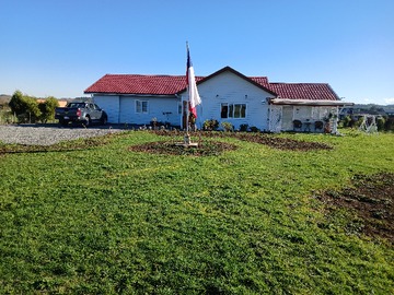 Parcela en venta en Hermosa Casa en Parcelacion Aires del Sur, Llanquihue - 4 dormitorios, 3 baños