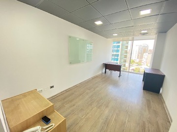 Oficina en arriendo mensual en Avenida Alonso de Córdova, Las Condes - 1 dormitorio, 1 baño