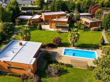 Casa en arriendo mensual en 55 oriente 1590, Talca - 5 dormitorios, 6 baños