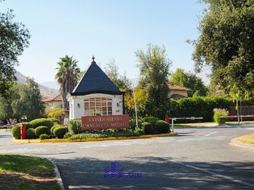 Venta / Casa / Colina