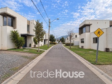 Casa en venta en Jardín Oriente, Alto el Manzano, Tiltil, Til til - 3 dormitorios, 3 baños