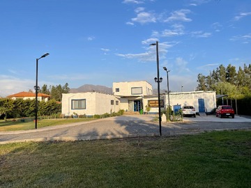 Casa en venta en camino el cerrillo 2375, Buin - 4 dormitorios, 5 baños