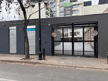 Local Comercial en venta en San Pablo / Cumming, Santiago - 1 baño