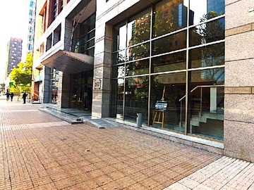 Oficina en arriendo mensual en Excelente Barrio Sanhattan/Av Vitacura 2771 (163265), Vitacura - 8 dormitorios, 4 baños
