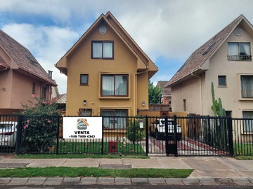 Casa en venta en Se Vende Casa Comuna de Huechuraba (163059), Huechuraba - 3 dormitorios, 3 baños