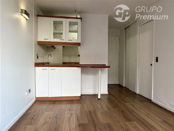Departamento en arriendo mensual en san pablo 2002, Santiago - 1 dormitorio, 1 baño