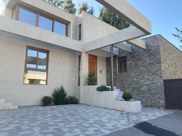 Casa en venta en Alvaro Casanova (169079), La Reina - 5 dormitorios, 4 baños