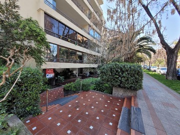 Departamento en venta en Las Hortensias 2492, Providencia, Santiago Metropolitan Region 7500000, Chile, Providencia - 4 dormitorios, 3 baños