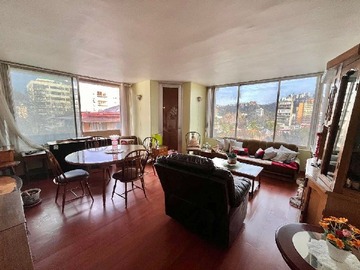 Departamento en arriendo mensual en 2 norte, Viña del Mar - 2 dormitorios, 2 baños