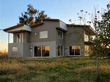 Terreno Industrial en venta en Antigua Ruta N-66, Chillán - 4 baños