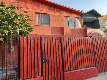 Casa en venta en Casa de 2 Pisos, Lord Cochrane, Parte Alta Ciudad de Ovalle - 4 dormitorios, 1 baño