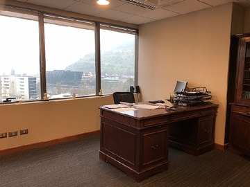 Oficina en arriendo mensual en Metro manuel montt, a 2 cuadras de av. Andres bello, Providencia - 2 dormitorios, 1 baño