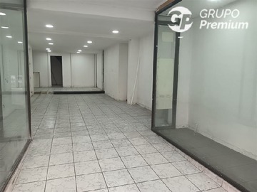 Local Comercial en arriendo mensual en Calle patronato con antonia lopez de bello, Recoleta - 1 baño