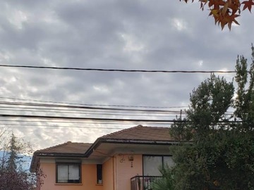 Casa en venta en Puerto Montt, Maipú - 4 dormitorios, 3 baños