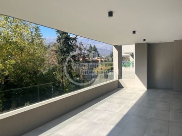 Departamento en venta en Francisco de Asís y Fray Leon, Las Condes - 4 dormitorios, 4 baños