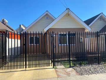 Casa en venta en Avenida Waldo Alcalde, Coquimbo, Región de Coquimbo 1780000, Chile, Coquimbo - 3 dormitorios, 1 baño