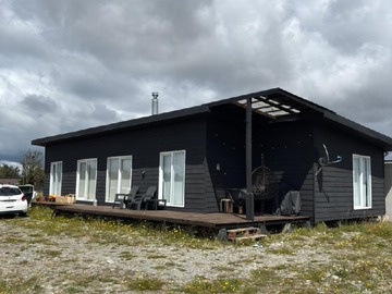 Casa en arriendo mensual en Ruta 5 sur, Puerto Varas - 4 dormitorios, 3 baños