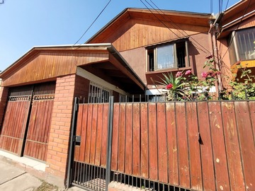 Casa en venta en La tierra, Maipú - 6 dormitorios, 3 baños